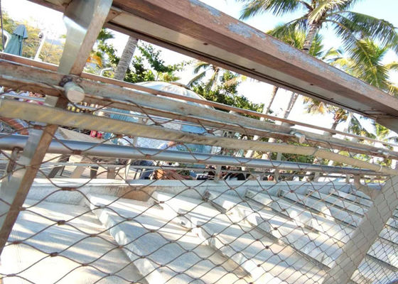 SS304適用範囲が広いステンレス鋼 ワイヤー ケーブルの網2.0 Mmワイヤー50x50 Mm穴