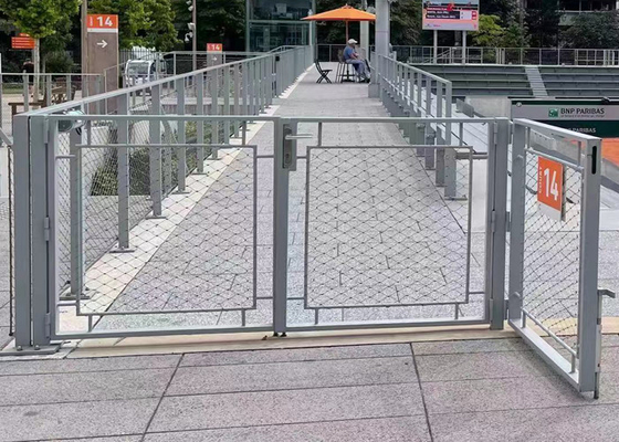 カスタマイズされる欄干の適用範囲が広いステンレス鋼ケーブルの網の反腐食